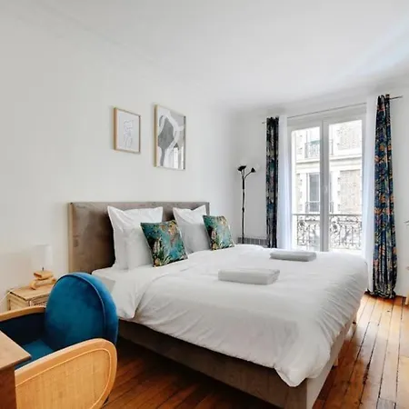 Elegant Parisian Flat - Monceau דירה