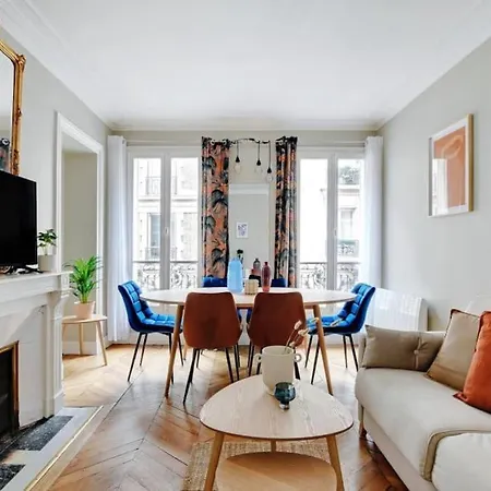 דירה Elegant Parisian Flat - Monceau *